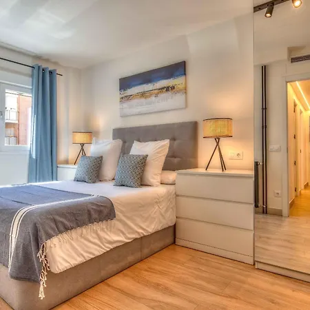 Apartamento Metropolitano II En Madrid Esterno foto